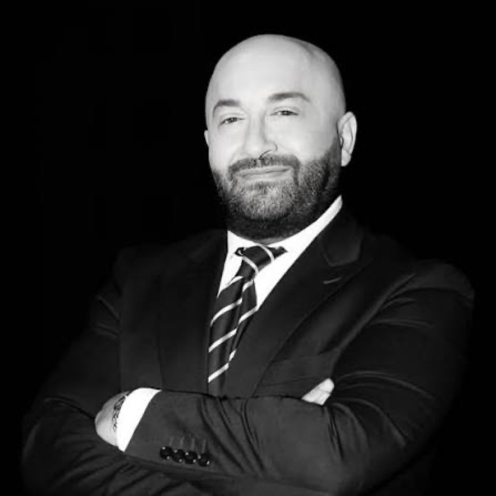 Portrait de Mehrdad HESSABI